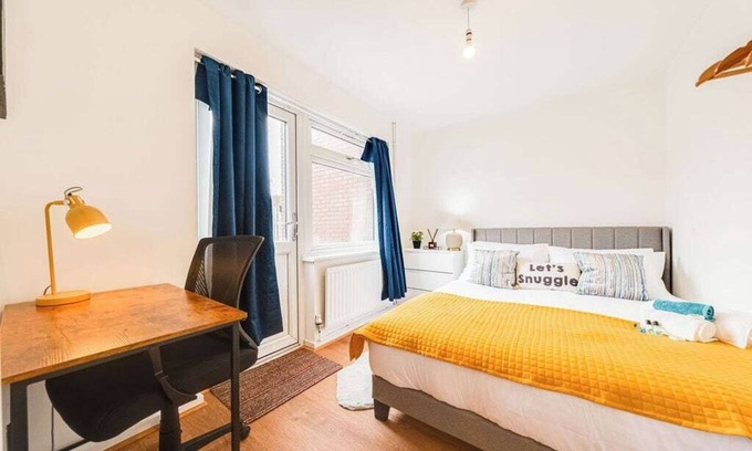 Newham Apartment | Modern Apartment near City Airport & ExCeL Lo…