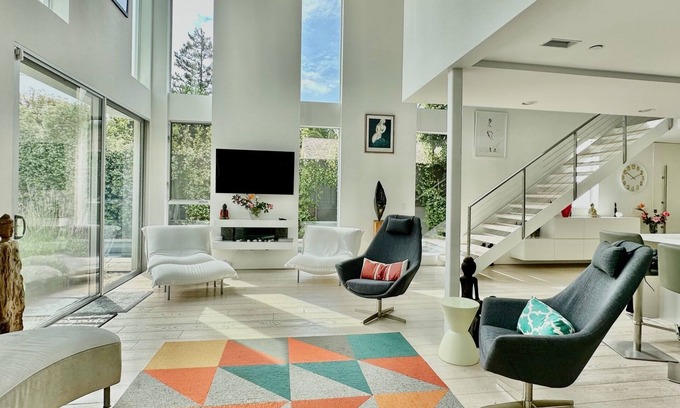 Northeast House | Modern Balinese Oasis in Santa Monica
