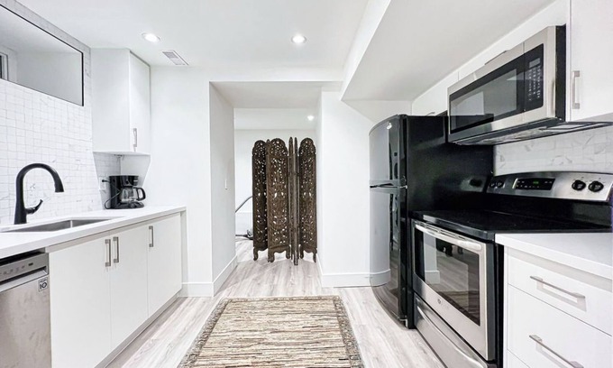 Regal Heights Apartment | Modern Brand New Apartment In A Historic House