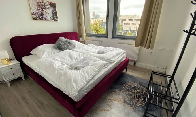 Rathaus Apartment | Modern & central in the cityI 8 guests I kitchen I washing machine I balcony