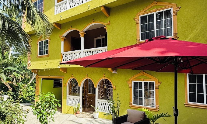 Port Antonio House | Modern Chateau