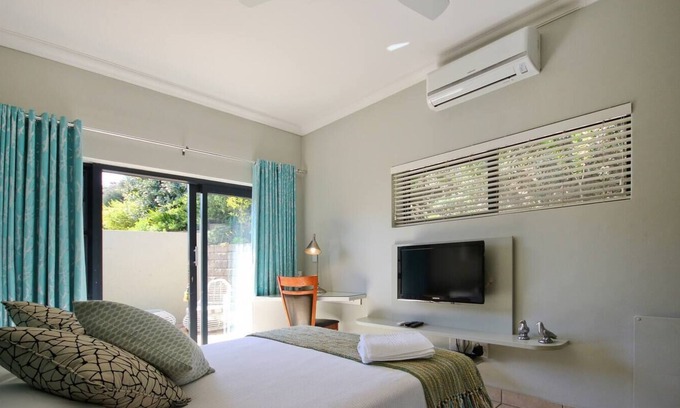 Helderberg Rural Apartment | Modern Designer Studio Apartment