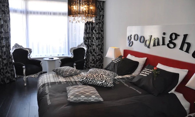 Bergen Hotel | Modern Escape w/Dining | Scenic Sand Dunes and Picturesque Nature Routes
