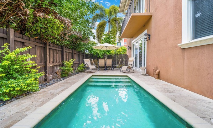 East Fort Lauderdale House | Modern Family Home with Private Pool in Fort Lauderdale - Rooftop