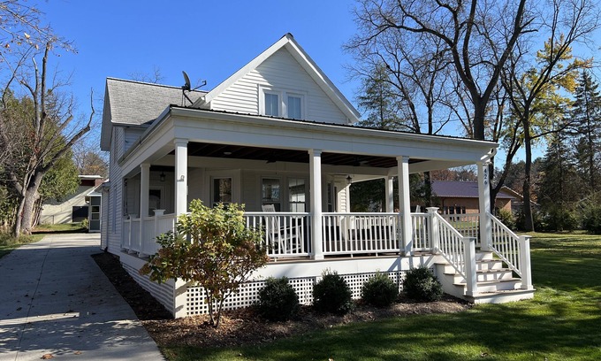 Green Lake House | Modern farmhouse with Wraparound Porch Near the Lake!