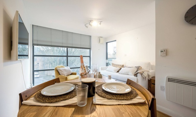 Oxford City Centre Apartment | Modern Flat, Oxford city centre