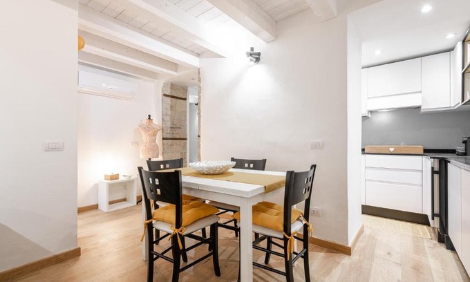 Historic Castle District Apartment | Modern Gem in Castello