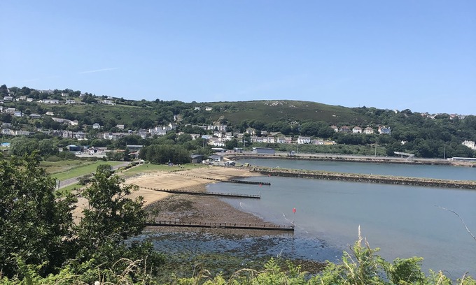 Goodwick House | Modern large family home - overlooking Fishguard Bay