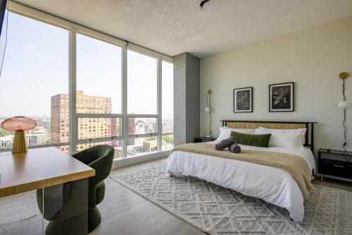 Historic Downtown Apartment | Modern Loft 15 Min from NYC with City View & Pool