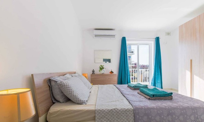 Qawra Apartment | Modern New Apartment 3Bdr 2 Bth
