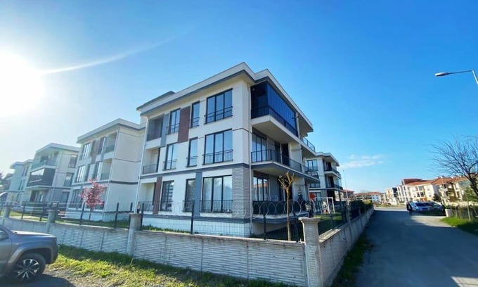 Serdivan Apartment | Modern New furniture Apartment -Istanbul Highway