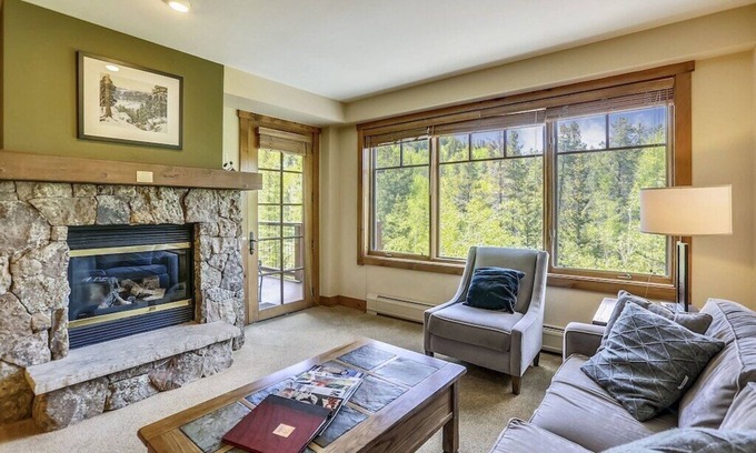 Breckenridge Condo | Modern Ski-In Condo - Steps to Gondola & Mountain Fun