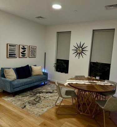 Dwight Apartment | Modern & Spacious 2BR Apartment with Gym & Parking