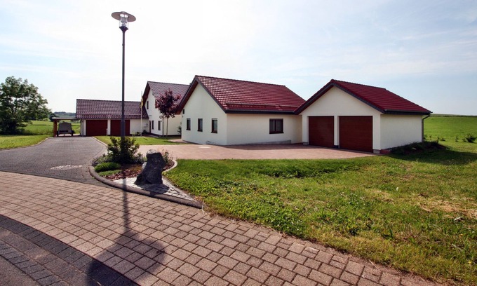 Feusdorf House | Modern **** - star holiday home for 2 persons in the heart of the volcanic Eifel