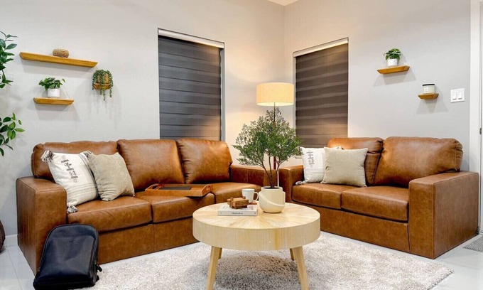 Alamo Apartment | Modern Studio Apt - 3Bd 2Bath