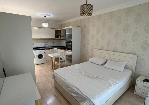 Akbuk Apartment | Modern Studio Flat in Didim with Shared Pool