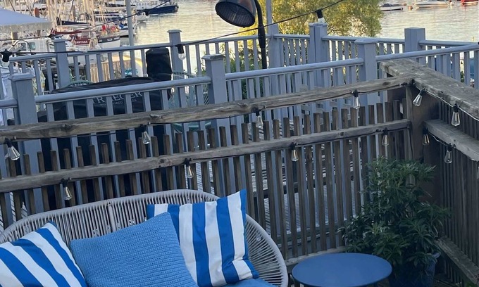 Turnchapel House | Modern Townhouse w/Waterside Views, Turnchapel