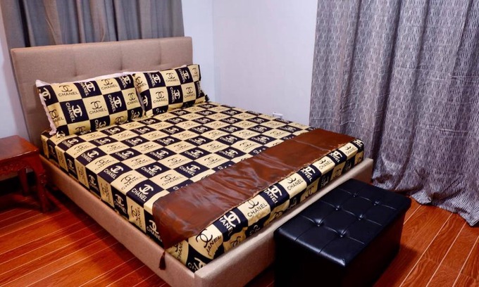 Tanauan City House | Modern Transient room near Tagaytay City