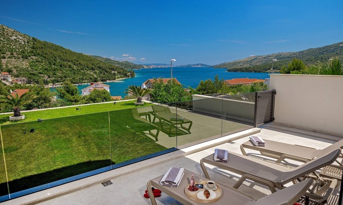 Marina Villa | Modern Trogir Villa | Villa Preko Platinum | 4 Bedrooms | Sauna