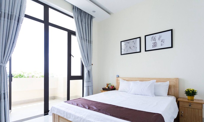 Son Tra House | Modern villa near Da Nang Beach