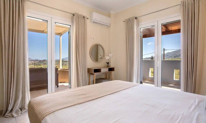 Agia Marina House | Modern Villa with 3 Bedrooms, 2 Baths & Unforgettable Island Views