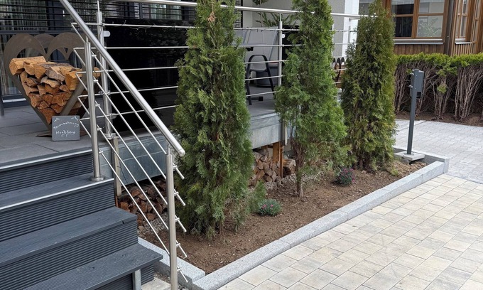 Pleystein Apartment | Moderne Ferienwohnung Hochberg mit Balkon