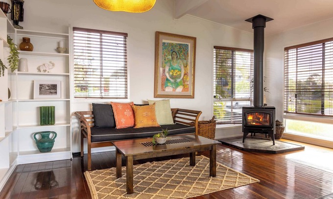 Moffat Beach House | Moffat Beach Retreat, Pet-friendly & Ocean Views