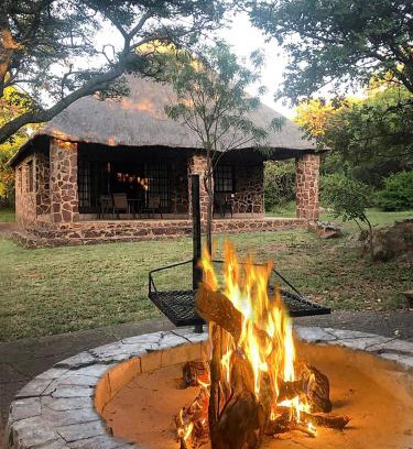 Vaalwater Cabin | Moletani Game Ranch