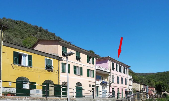 Prela Apartment | Molini di Triora Apartment, Sleeps 3 with Free WiFi