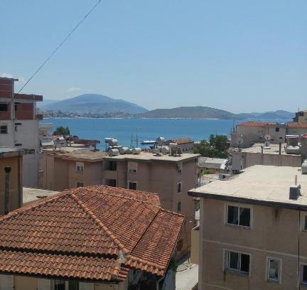 Qender Apartment | Mona`s apartments