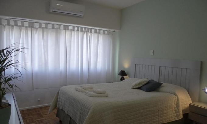 Adrogue Apartment | Monoambiente en pleno centro de Adrogué