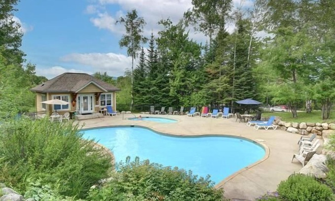 Saint-Faustin-Lac-Carre Condo | Mont-Blanc Ski In/Out Condo with Pool and Beach Access (131-6)