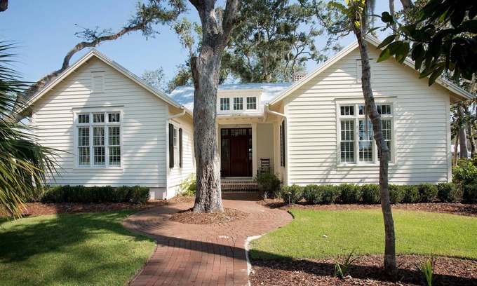 Palmetto Bluff House | Montage 5BR, Carriage House, Golf Cart & Bikes, Signature Lagoon Residence 1002