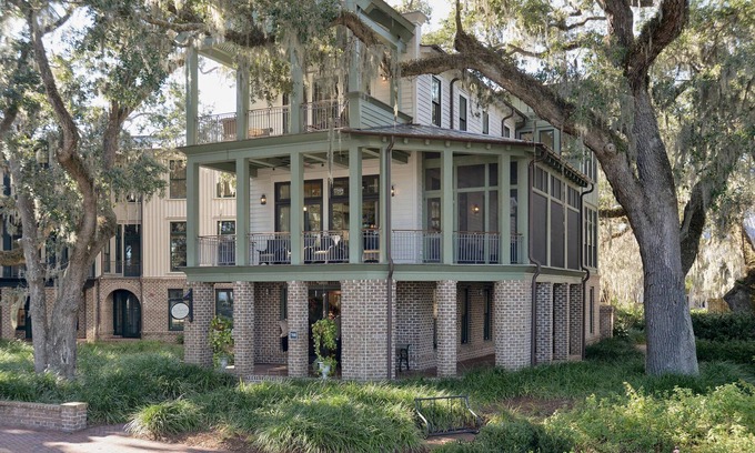 Palmetto Bluff House | Montage | Beautiful Water Views | Deluxe Home | Full Amenities | Palmetto Bluff
