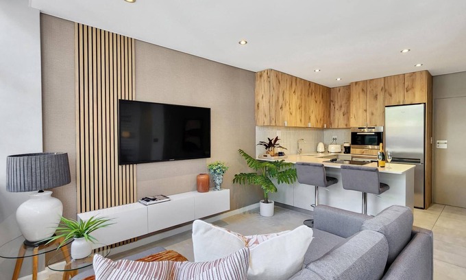 Three Anchor Bay Apartment | Montclaire Sea Point Studio with Lions Head Views