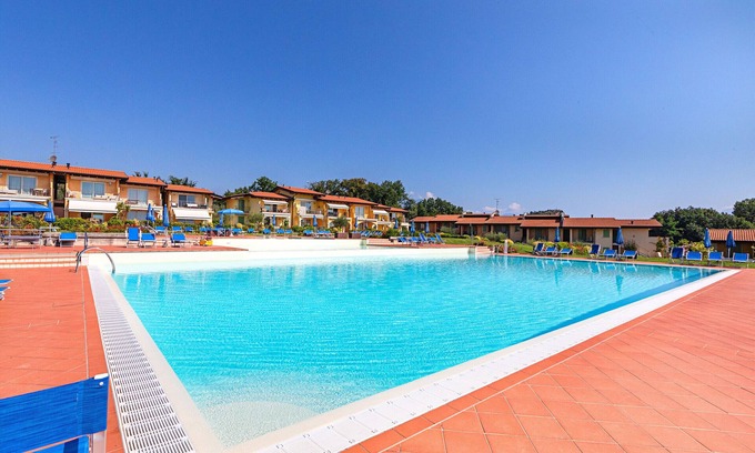 Manerba del Garda Apartment | Montecolo Resort G5 by Wonderful Italy