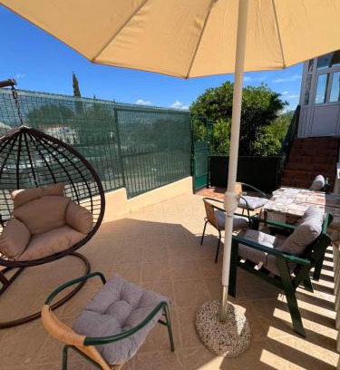 Radovici House | Montenegro Sun House near Plavi Horizonti Beach