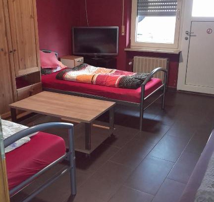 Pirmasens House | Monteurunterkunft Haus Barbara Pirmasens