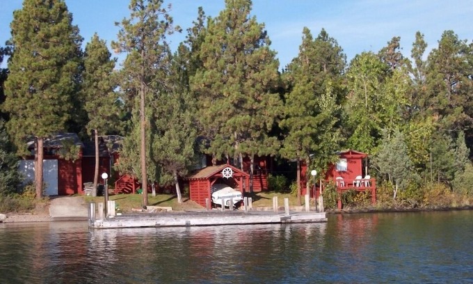 Proctor House | Moose Lodge Rustic Log Home Includes Two Boat Slip Dock with 2 guest cabins
