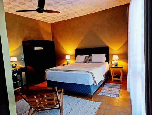 Asuncion Hotel | Morgan-Lee Suite with Balcony