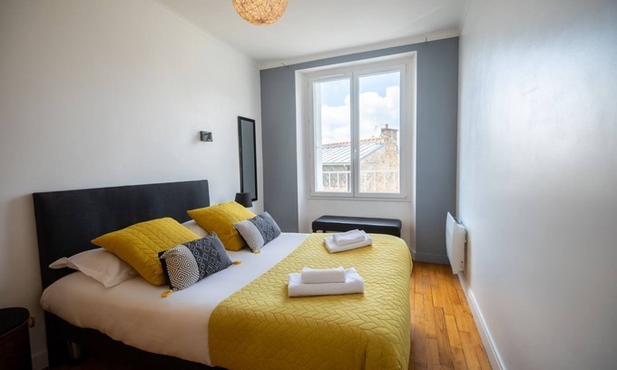 Morgat Apartment | Morgat apartment, full sea view, direct beach access