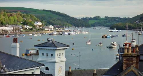 Dartmouth House | Morocco House