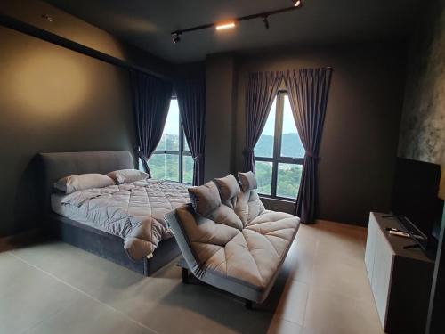 Sungai Penchala Apartment | Mossaz by OliverHome - 3Pax - SmartTV-1Utama