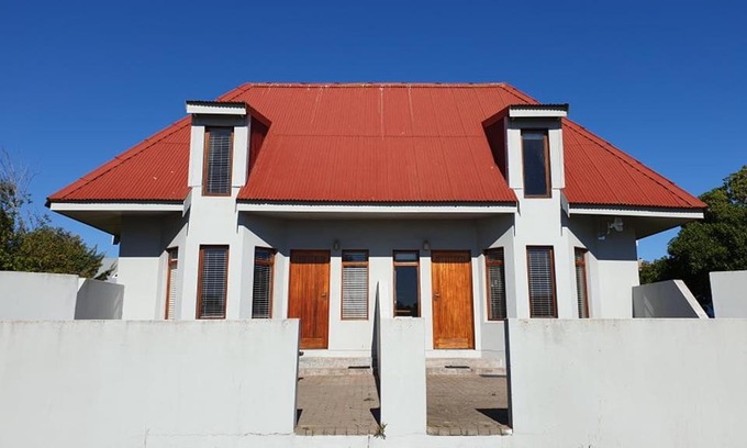 Langebaan Ski Chalet | Mossie Nes