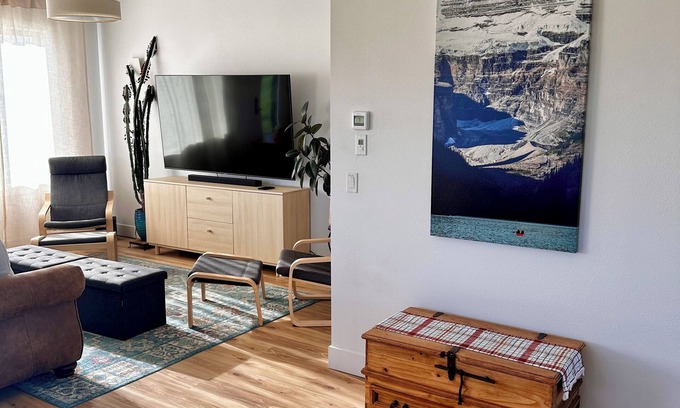 East Glacier Park Village House | Mountain Time House, Newly Built, Unobstructed Mountain View’s