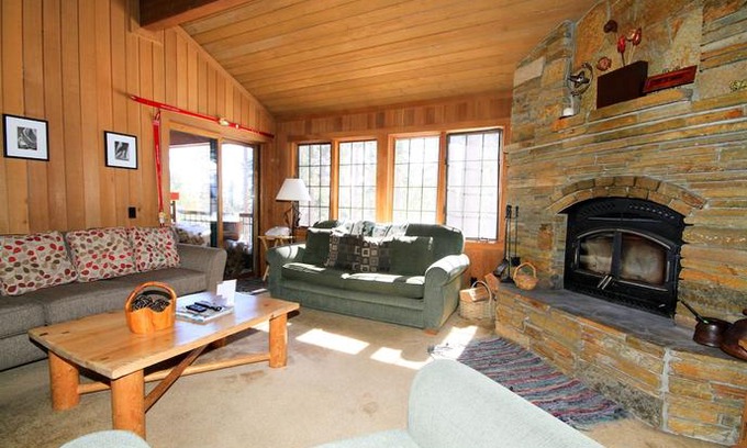 Mammoth Lakes House | Mountainback #117, Loft