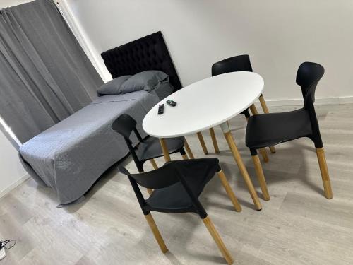 Villa Crespo Apartment | MOVISTAR ARENA PREMIUM THAMES 56 8 piso 812 Cocheras y Seguridad