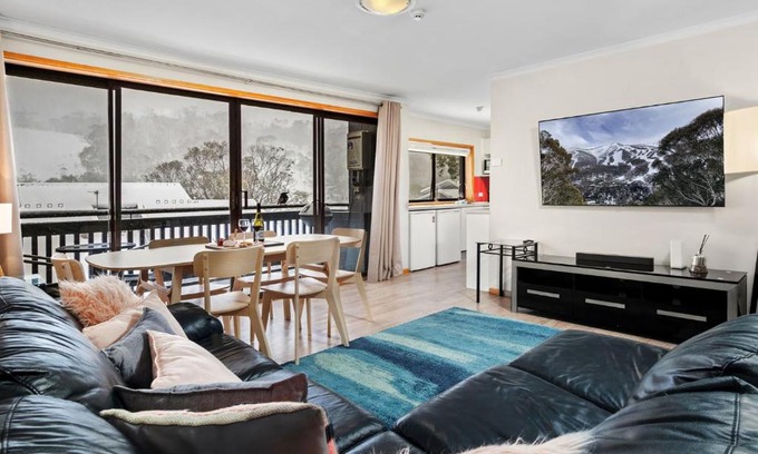 Thredbo Apartment | Mowamba D1