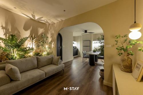 Hang Buom Apartment | MSTAY Old Quarter