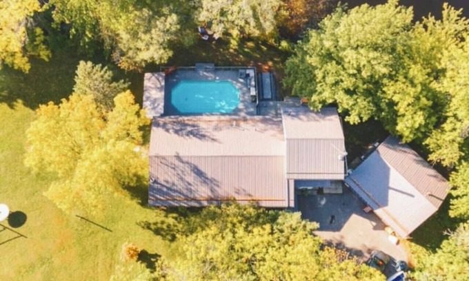 Tweed Cottage | Multi-Family Cottage: Pool, Hottub, BBQ, Bonfire
